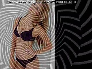 Erotic mistress Lisa dominates tricked bimbo slave fully