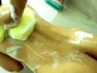 amateur asian couple films morning bathroom creampie sex