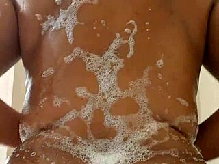 stayrichgirl's big ass milf bath turns sloppy wet tits everywhere ughh