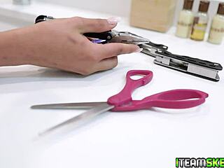 rachel rivers slobbers big rod barely takes it deepthroat!