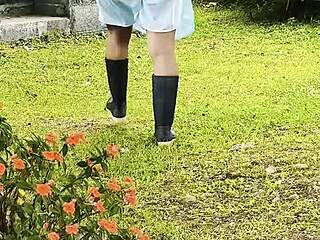 shy latina maid leyne rodriguez fucks boss doggystyle till cum