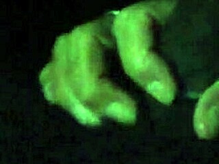 Sucette Gulps Huge Black Cock Raw