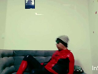 Andrew Garfield's Spiderman hot sperm donor flashing public taboo?