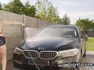 Titty Fucking Big Tits Blonde Car Cleaning Girlfriend Deepthroat