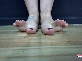 Watch Carmen Valentina milk that cock with her busty deepthroat bj skills?