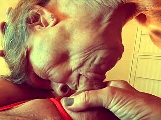 Granny Velma Dinkley solves the cocksucking case with deepthroat!