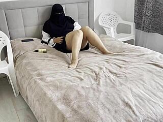 arab stepmom creampied hard oh yeah