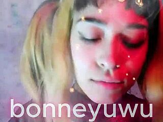 bonneyuwu shakes her cute argentinian ass in white skirt dance