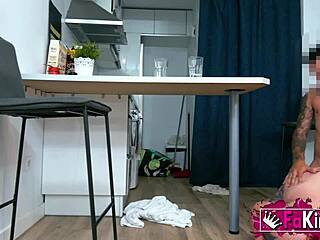 leia saez seduces supermarket guy in her homemade amateur vid damn