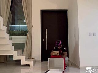 delivery guy fucks lonely curvy brunette alone at home
