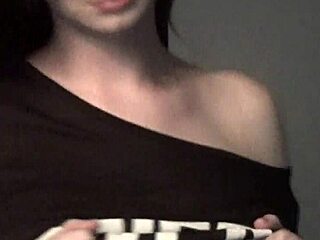 emma's natural tits tease in steamy photoshoot reveal