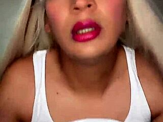 RICA ANGELITA TRANSEXUAL SENOS RELLENOS Y SUAVES!