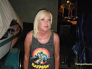 hey milf queen pees everywhere outdoors in heels 😍💦 shaved fun!