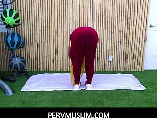 PervMuslim Fitness Trainer Pounds Exotic Arabic Client's Pussy!