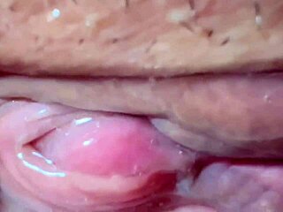 amateur asian milf licks shaved pussy 106 days post virginity