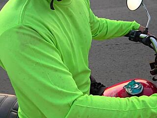 Old Pervert Fucks Big Ass Unfaithful Slut's Wet Pussy Doggystyle Cum on Narrow Ass?