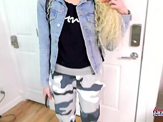 Sassy petite blonde fingers pussy deep cums hard 🔥💦😍