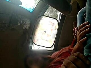 nri girl rubs pussy for boyfriend in car