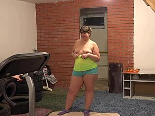 wanna watch her lick that fatty girlfriend's hairy pussy to orgasm?
