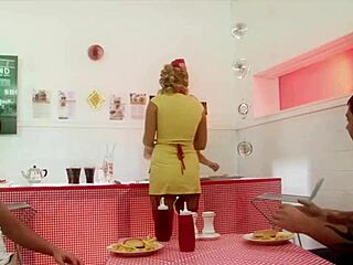 hey milfs diana gold eva mercedes why not join our foodie ffmm foursome with big cocks?