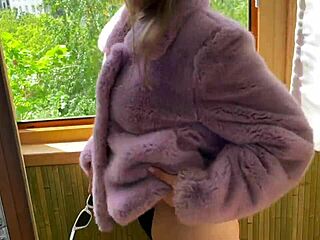 WOW, CALIFORNIBABE SUCKS DICK 30 DAYS STRAIGHT - DAY 4 CUMSHOT!