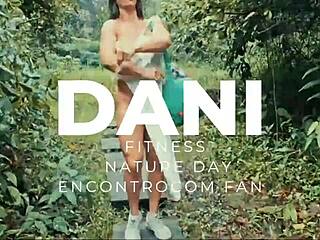 dani fitness hikes with fan ends up sucking fucking in nature