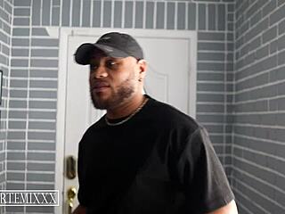 TikTok Star Meets Slut Streaming IRL. Ahanu Reed Pounds Her Hard!