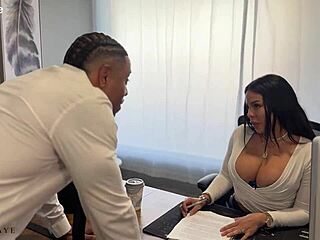 luna star gettin fucked rough in the office