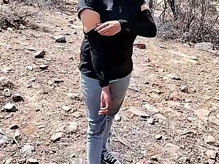 जंगल मीट के बाद होटल में गांव की लड़की को जोरदार ठोका!