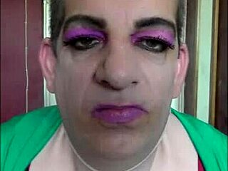 offer me your cock bisexual crossdresser and you'll crave more