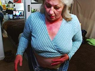 dawnskye1962's 1185 same size vore fantasy unfolds in retro style