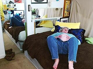 dawnskye1962's 1185 same size vore fantasy unfolds in retro style