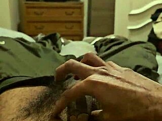 Rishi Bhardwaja begs ladies to stroke his sexy cock 😈🍆💦 ladies grab it now!