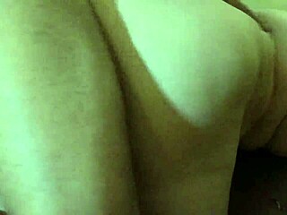 this fat ass bbw gapes wide begging for creampie toys