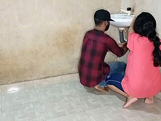 plumber bhaiya fuck my horny bhabhi chut deep in hindi