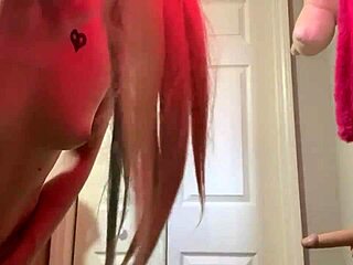 skinny teen vibes pussy rides dildo plug