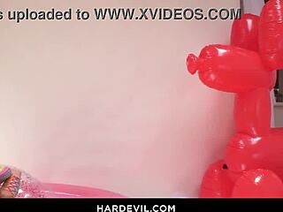 aiden starr shares casual breakfast scene with sheena shaw at her place