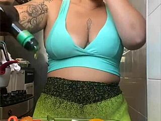 WEARING Tight Shorts RIPPING Pussy Wide Open Now!