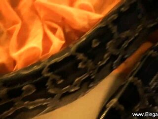 my indian ex-girlfriend turns me on