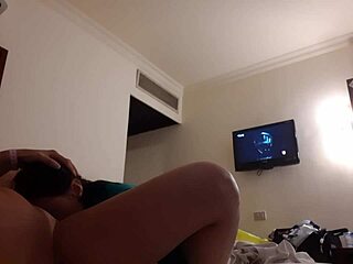 we fucked my brunette girlfriend's mouth hard in hotel till orgasm lick fest 💋👅🏨