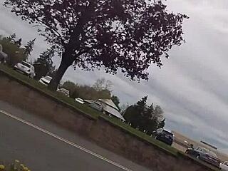 who knew taking my private workout routine outdoors felt this naughty?!