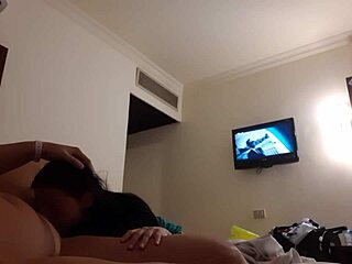 we fucked my brunette girlfriend's mouth hard in hotel till orgasm lick fest 💋👅🏨