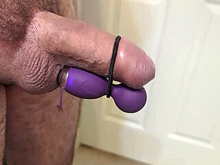 this vibrator makes me shoot tons of cum closeup