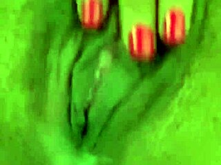 Black teen fingers juicy virgin chocolate pussy screaming creaming orgasm