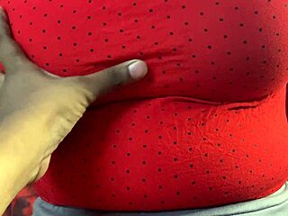 ever fucked a sexy indian madam squirting in office