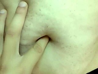 i love 😍 exploring this curvy milf's sexy belly button up close 👅