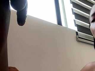 i love sucking that bbc deep -amateur couple homemade