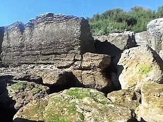 nice ass african nudist prostitute on beach