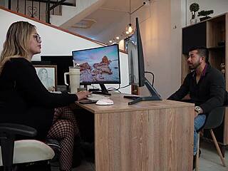 lucky guy gets to fuck his hot boss at interview