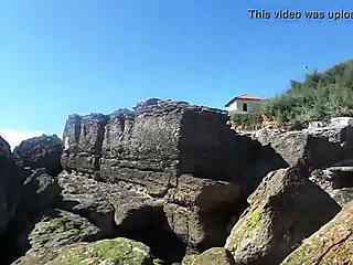 nice ass african nudist prostitute on beach